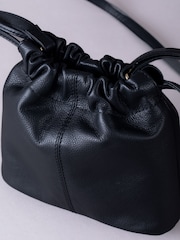 Lakeland Leather Black Eskrigg Drawstring Cross-Body Bag - Image 4 of 5