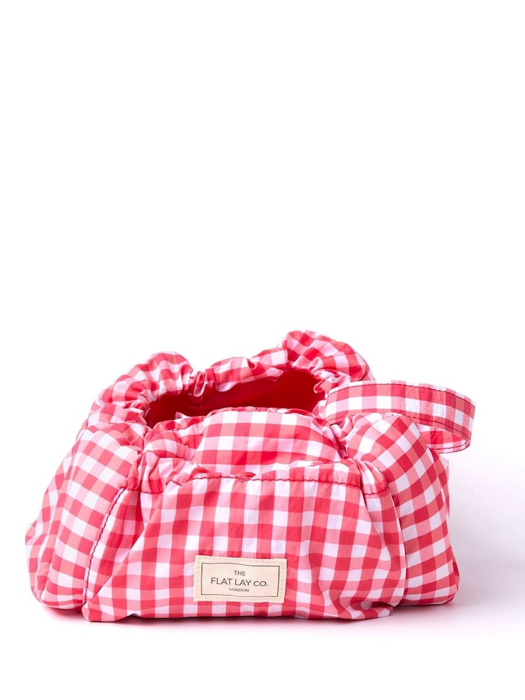 The Flat Lay Co. Drawstring Makeup Bag - Image 2 of 4 The Flat Lay Co. Drawstring Makeup Bag - Image 2 of 4