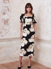 Mint Velvet Midikleid mit Blumenmuster - Bild 3 von 8