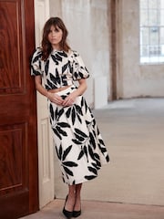 Mint Velvet Cream Palm Print Top - Image 3 of 9