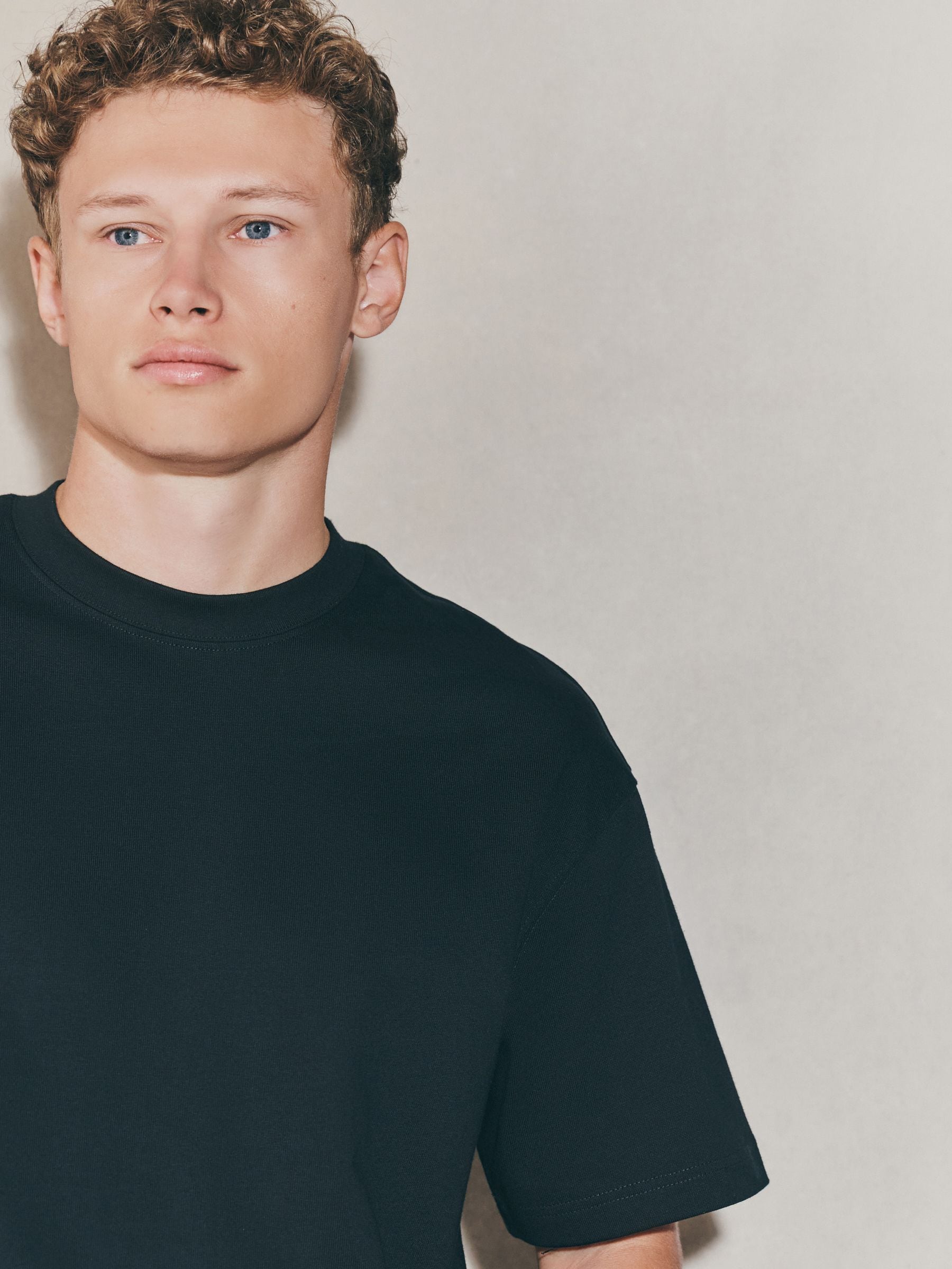 Buy Black Boxy Fit EDIT Heavyweight T-Shirt from Next Romania