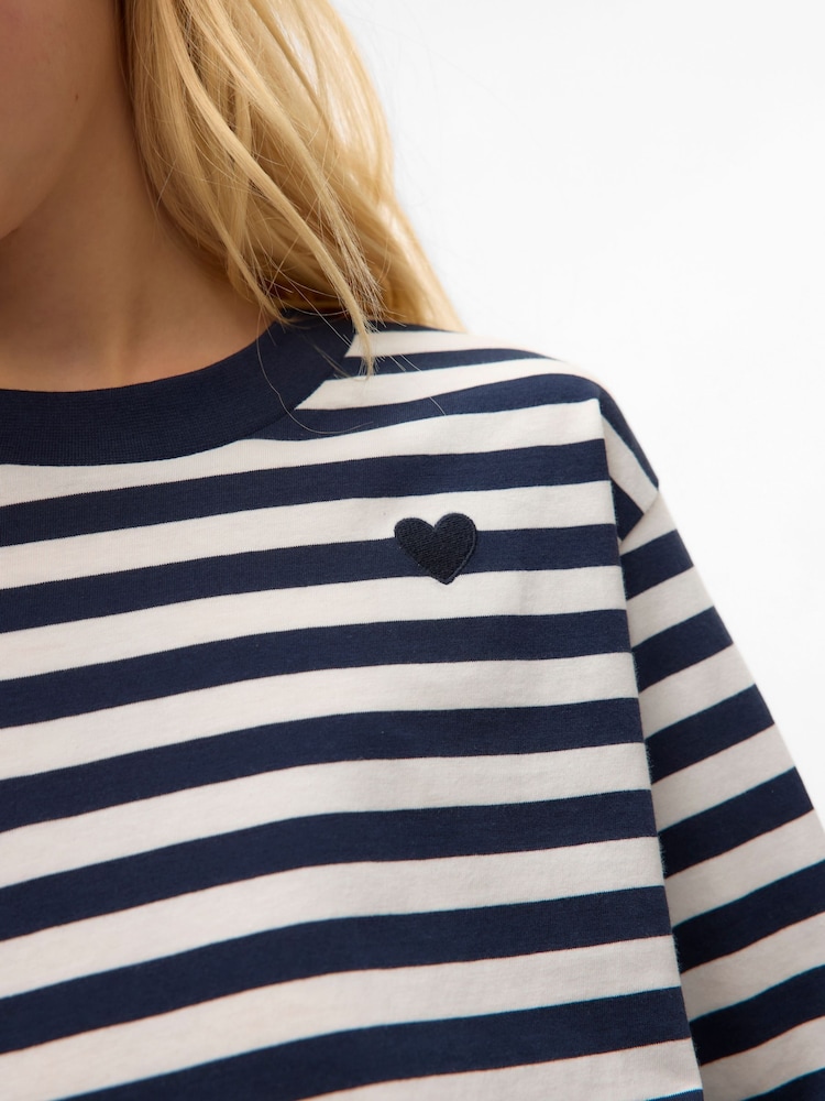 VERO MODA Blue Long Sleeve Cropped Stripe Jersey T-Shirt - Image 3 of 3 VERO MODA Blue Long Sleeve Cropped Stripe Jersey T-Shirt - Image 3 of 3