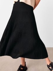 Whistles Black Knitted Pleated Skirt - Image 4 of 5