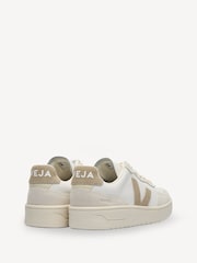 Veja V-90 Trainers - Image 5 of 8