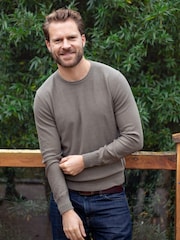 Lakeland Clothing Catbells 100% Cotton Crew Neck Jumper - Image 4 of 7