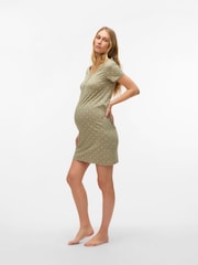 Mamalicious Green Maternity And Nursing Nightie - Image 4 of 6