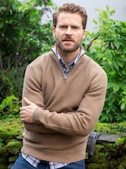 Коричневый вязаный джемпер с короткой молнией Lakeland Clothing Whinlatter - Image 1 of 4