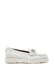 Moda in Pelle Emori Covered Rand Snaffle White Loafers - Image 2 of 4