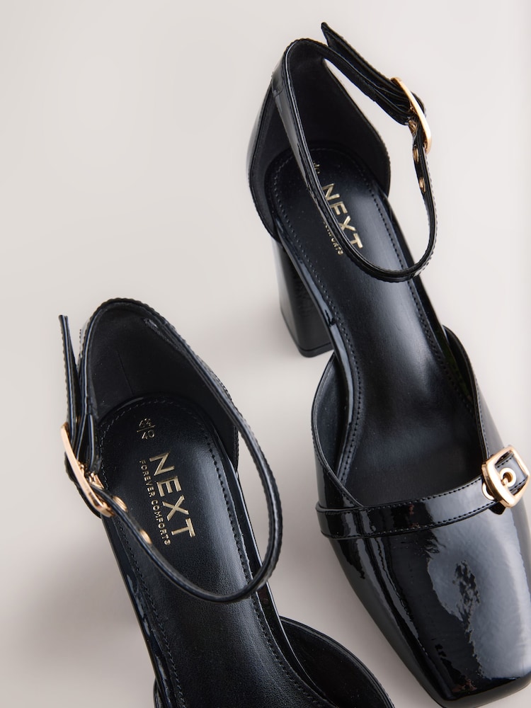 أسود - Forever Comfort® Buckle Closed Toe Block Heels - صورة 5 من 5