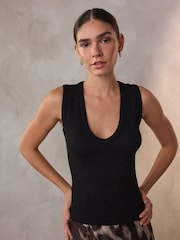 Black Sleeveless Textured V-Neck Tank Top - Image 2 of 4