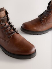 Tan Brown Leather Zip-Up Borg Lined Boots - Image 4 of 5