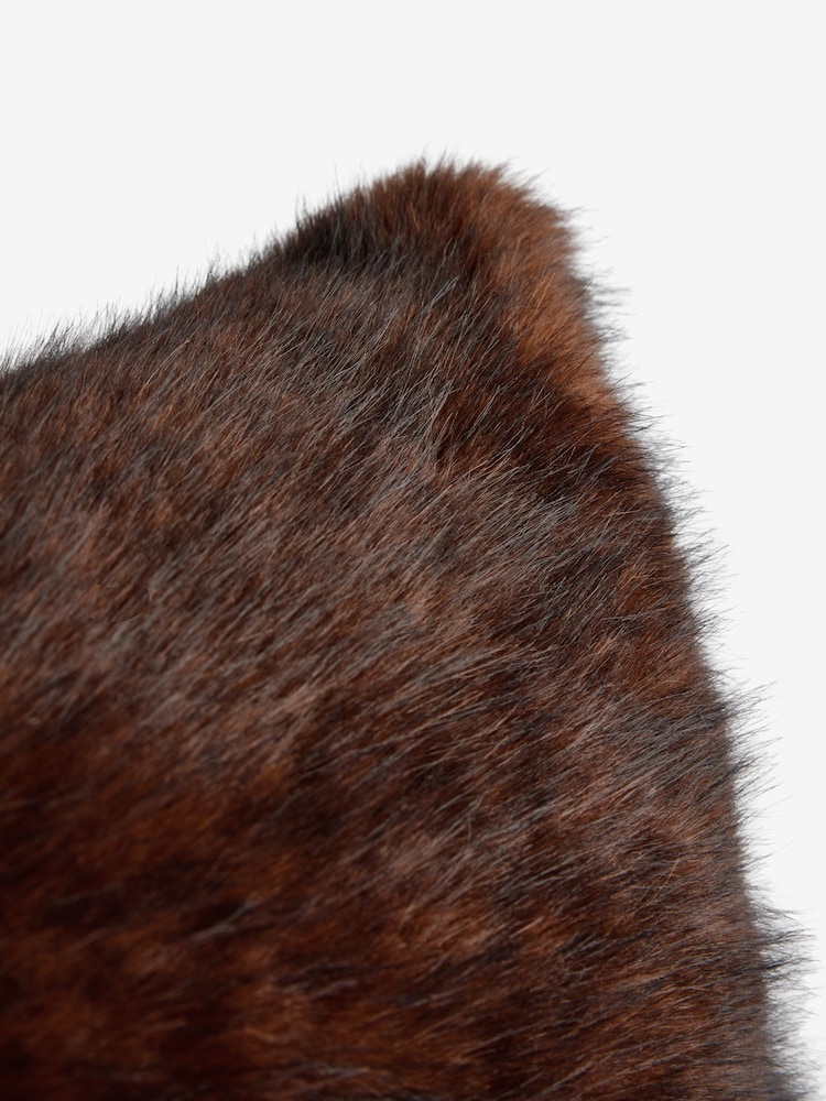 Chocolate Brown Fox Faux Fur Draught Excluder Doorstoop - Image 5 of 5