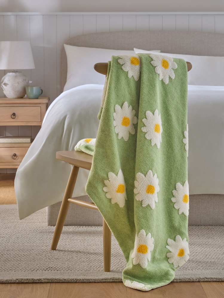 Sage Green Daisy Borg Fleece Throw - Image 2 of 5 Sage Green Daisy Borg Fleece Throw - Image 2 of 5