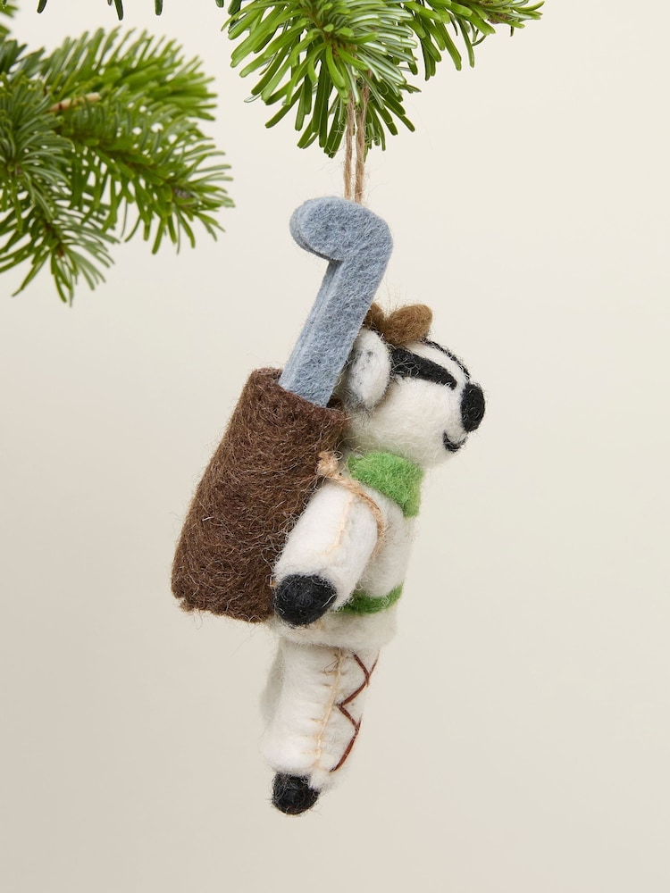 FatFace White Golfing Badger Felt Decoration - Image 2 of 2