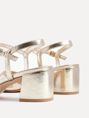 Dourado - Linzi Darlene Low Block Heeled Sandals - Imagem 5 de 5