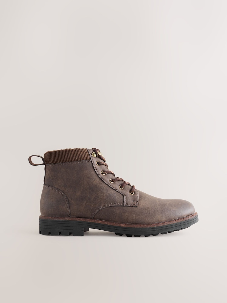 بني - Borg Lined Cord Trim Boots - صورة 2 من 6