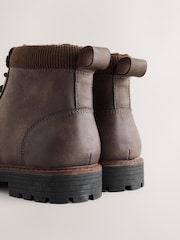 بني - Borg Lined Cord Trim Boots - صورة 6 من 6