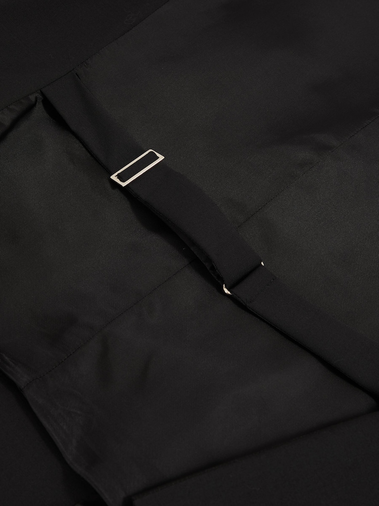 Reiss Black Promise Wool-Blend Slim-Fit Waistcoat - Image 6 of 6
