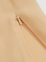 Naranja - Reiss Lina Atelier Side-Zip Tailored Shorts With Linen - Imagen 7 de 7