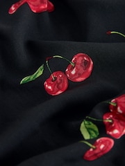 Estampa de Cereja Preta - Vestido mini de manga comprida com detalhe de costura em A - Imagem 5 de 7
