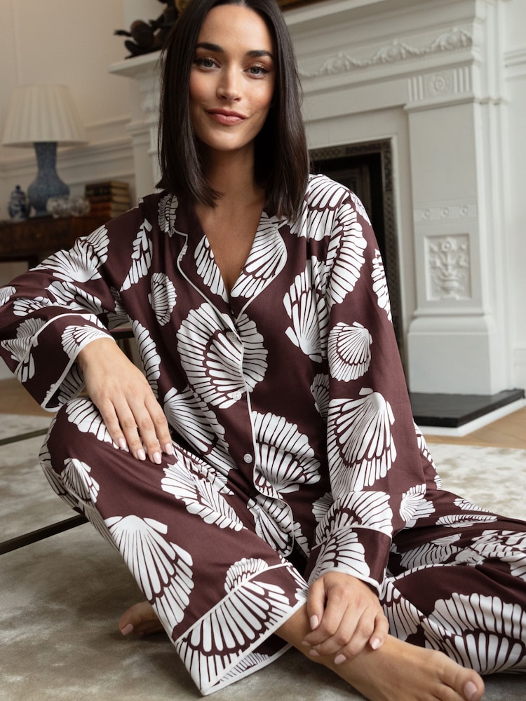 Fable and Eve Brown Chrome Wide Leg Long Sleeve Pyjama Set - Image 3 of 4