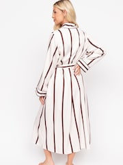 Fable and Eve Brown Long Sleeve Dressing Gown - Image 2 of 4