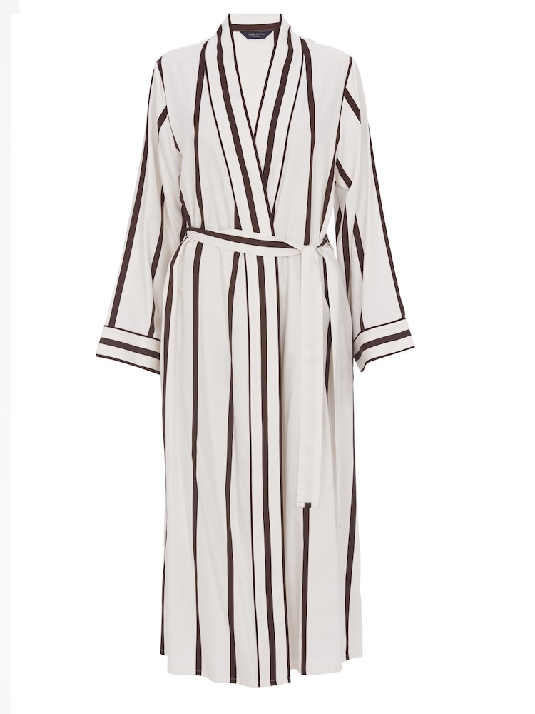 Fable and Eve Brown Long Sleeve Dressing Gown - Image 4 of 4