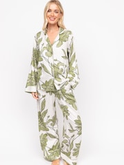 Fable and Eve Green Wide Leg Long Sleeve Pyjama Set - Image 2 of 4