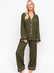 Fable and Eve Green Ground Wide Leg Long Sleeve Pyjama Set - Image 2 of 4