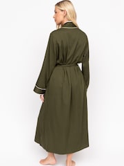 Fable and Eve Green Ground Long Sleeve Dressing Gown - Image 3 of 4
