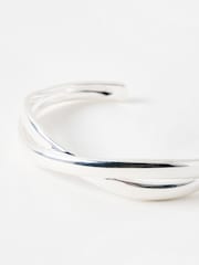 Oliver Bonas Silver Tone Petra Puffy Cross Over Cuff Bangle - Image 3 of 4