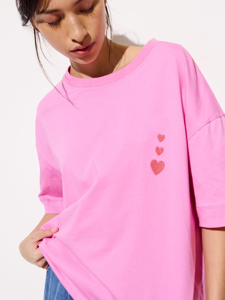 Oliver Bonas Pink Love Meter Graphic 100% Cotton T-Shirt - Image 1 of 1