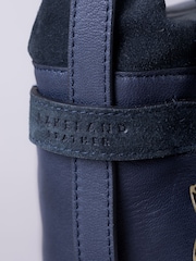 Azul - Lakeland Leather Bridge Cross-Body Bag - Imagem 3 de 6