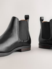 Black Chelsea Boots - Image 3 of 5