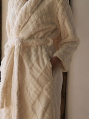 Cream Argyle Cosy Fleece Robe - Image 5 of 9