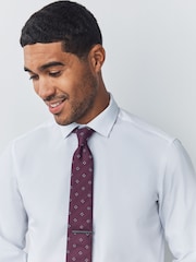 Burgundy Red Pattern Tie - Image 2 of 5