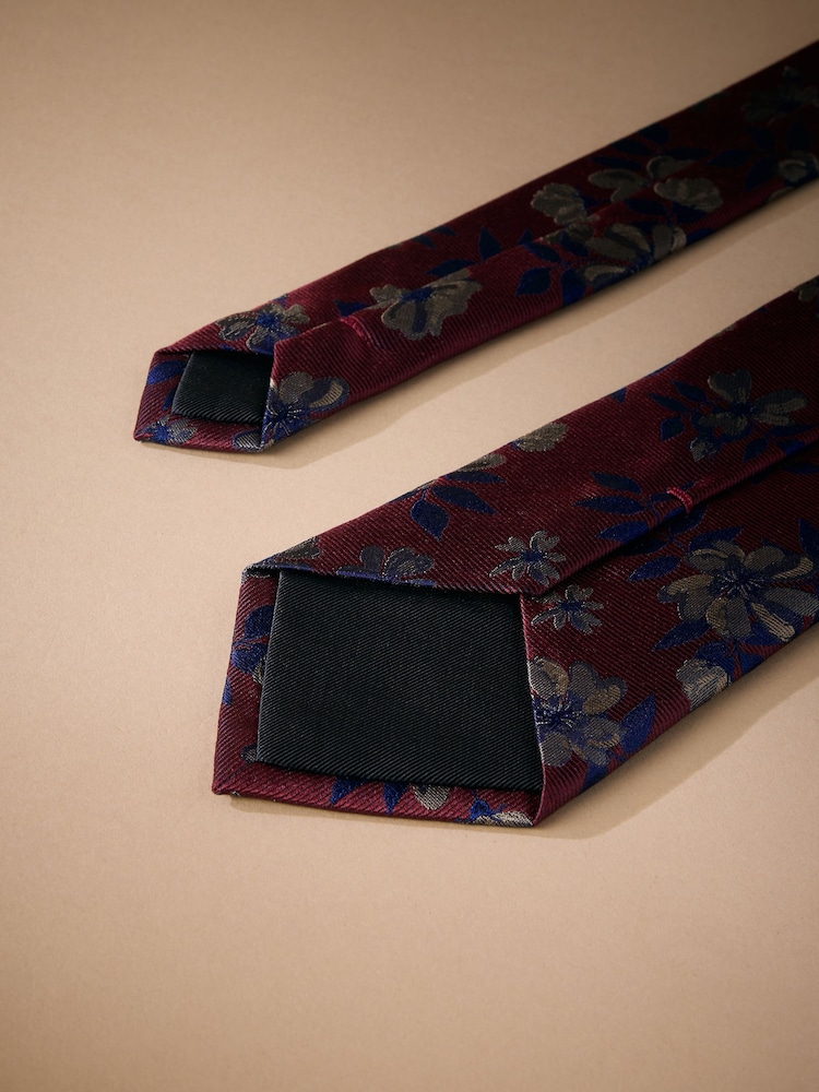 Red Italian Silk Floral Print Design Tie - Image 3 of 3