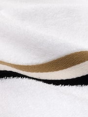 BOSS Home White B Linea Towel Bundle - Image 4 of 5