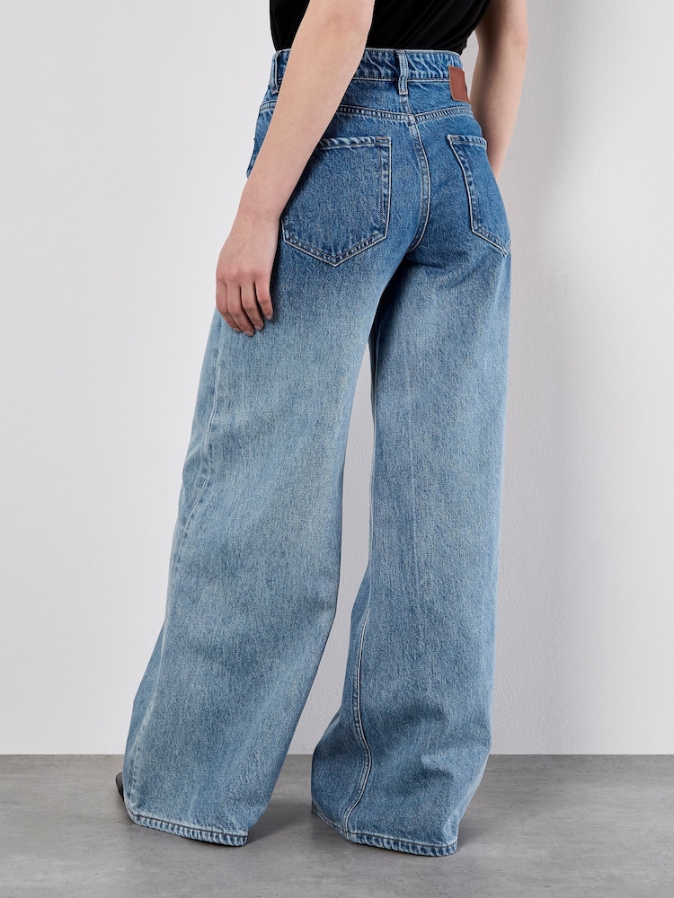 Apricot Blue Five Pockets Dip Dye Grinding Jeans - Image 6 of 6 Apricot Blue Five Pockets Dip Dye Grinding Jeans - Image 6 of 6
