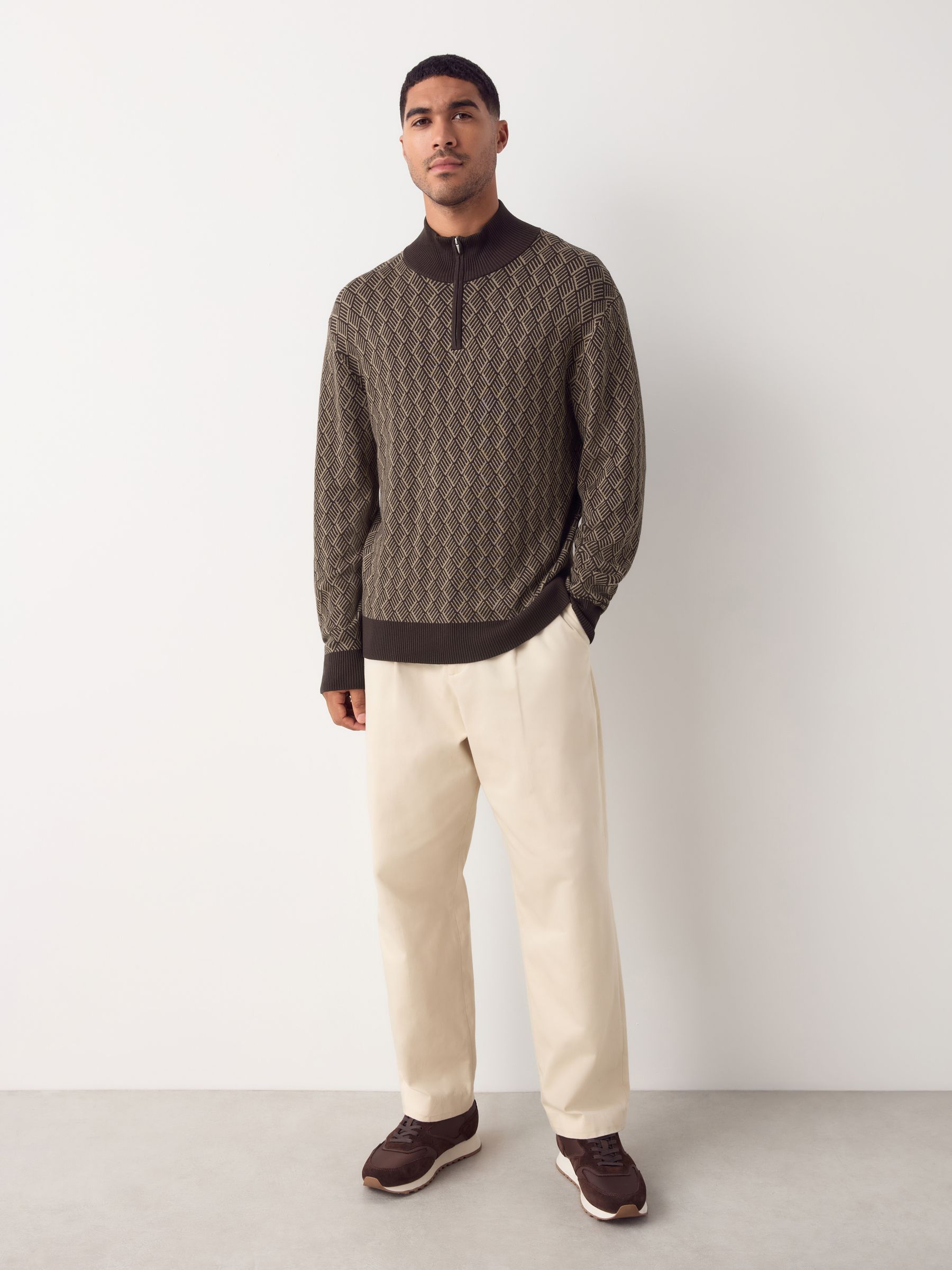 ジョン Buy Brown Regular Fit Jacquard Geo Quarter Zip Neck Jumper from