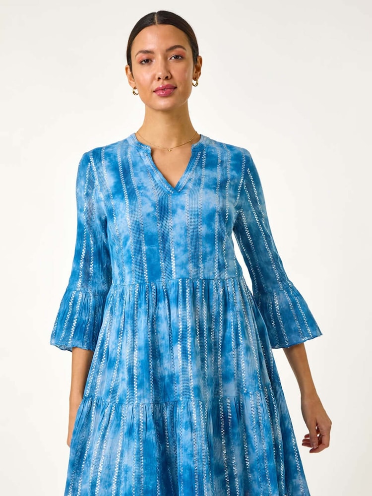 Blau - Roman Tie Dye Print Shimmer Smock Dress - Bild 2 von 5 Blau - Roman Tie Dye Print Shimmer Smock Dress - Bild 2 von 5