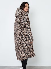 Another Sunday Animal Print Changing Robe - Image 2 of 5