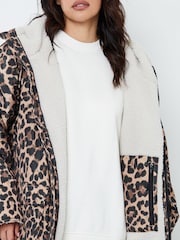 Another Sunday Animal Print Changing Robe - Image 4 of 5