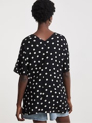 JD Williams Black Crinkle Popover Top - Image 2 of 4