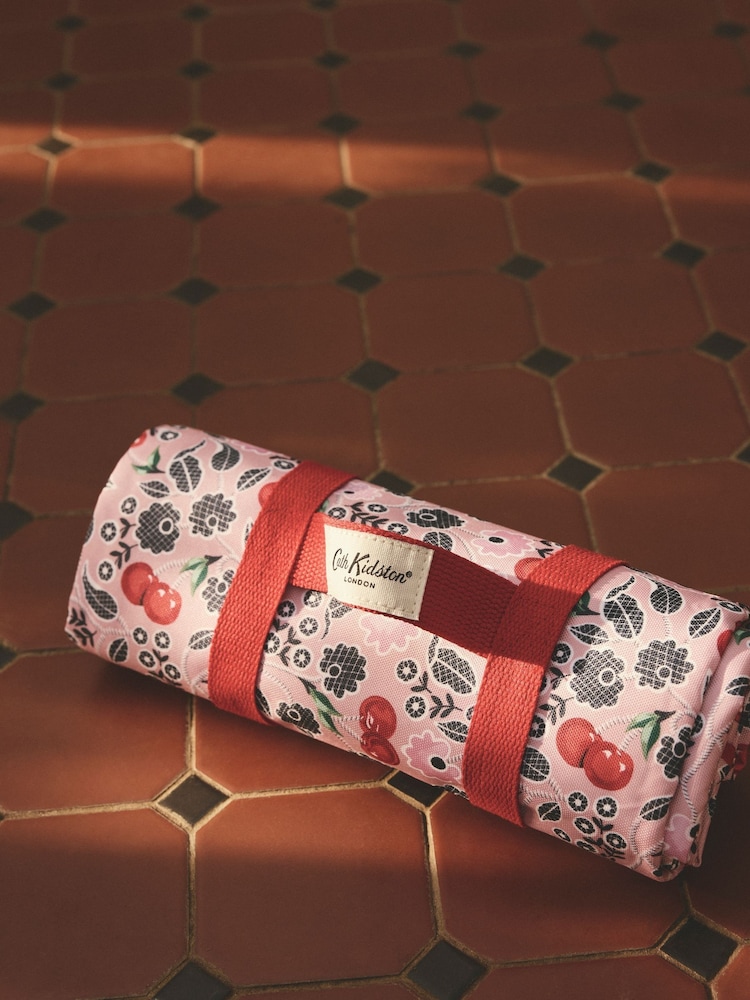 Cath Kidston Pink Picnic Rug - Image 1 of 6