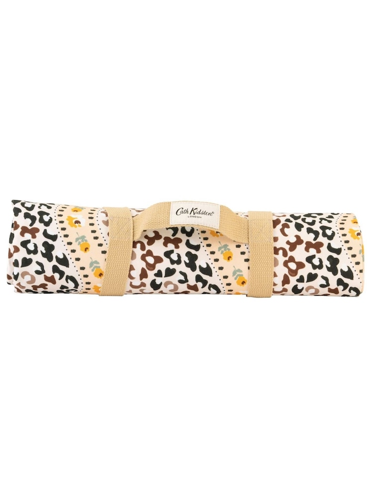 Cath Kidston Brown Leopard Picnic Essentials Rug and Small Tote Bag Kit - Image 2 of 8