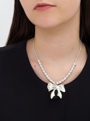 Bibi Bijoux Silver Tone Bow Beaded Necklace - Image 3 of 4