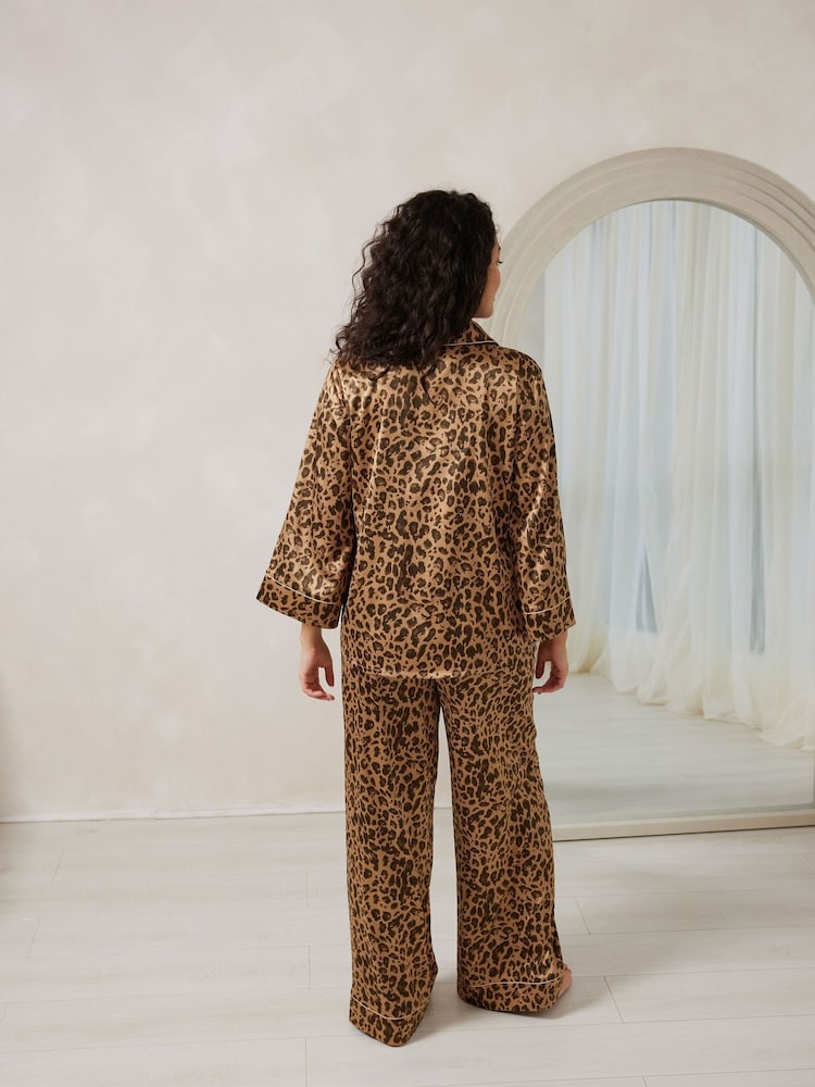 Chelsea Peers Brown Leopard Print Long Pyjamas Set - Image 2 of 5