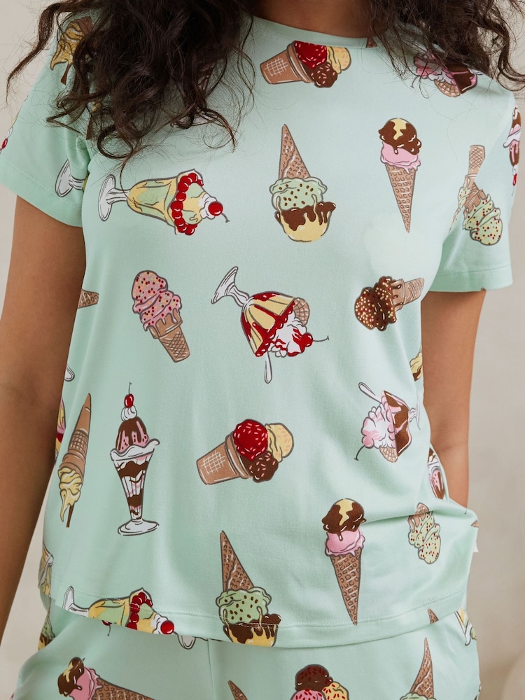 Chelsea Peers Green Fun Print Short Pyjamas Set - Image 5 of 5 Chelsea Peers Green Fun Print Short Pyjamas Set - Image 5 of 5
