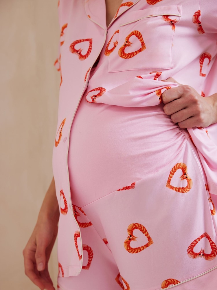 Chelsea Peers Pink Maternity Shrimp Heart Print Short Pyjamas Set - Image 5 of 5